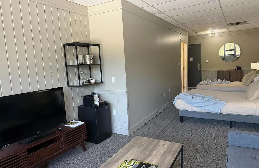 Nomi Resort-1