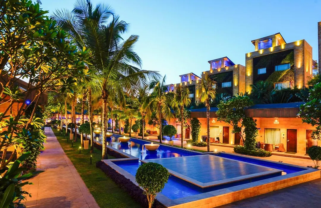 Della Resorts-1