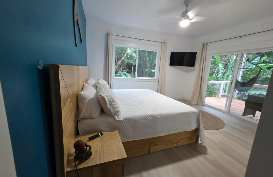 Luna Beach Luxury Boutique Beach Front Resort-1