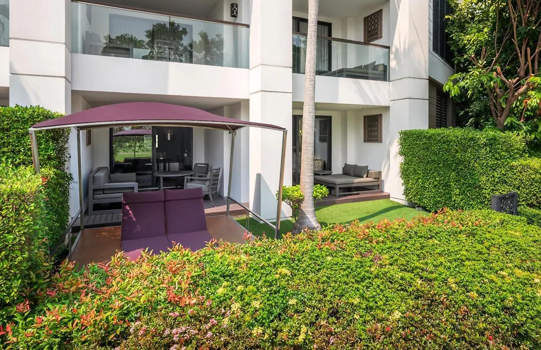Hilton Bangkok Suvarnabhumi Golf Resort & Spa-1