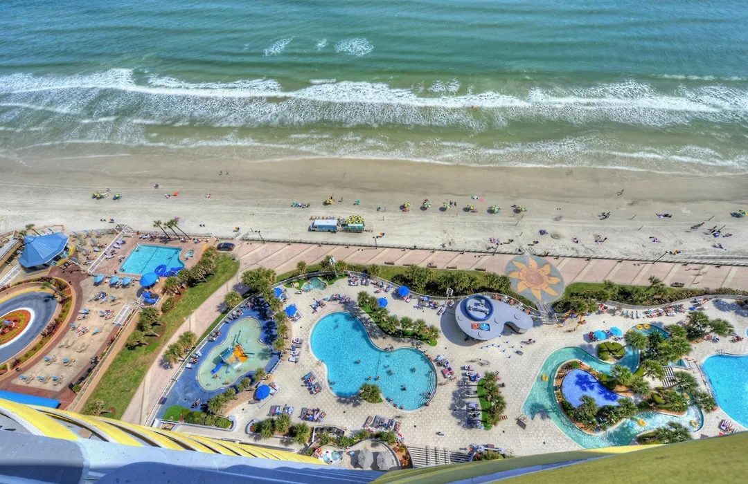 Wyndhams Ocean Walk Resort-1