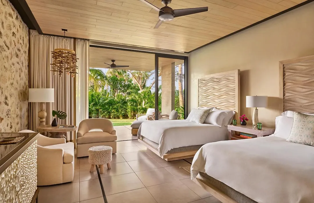Susurros Del Corazon, Auberge Collection-1