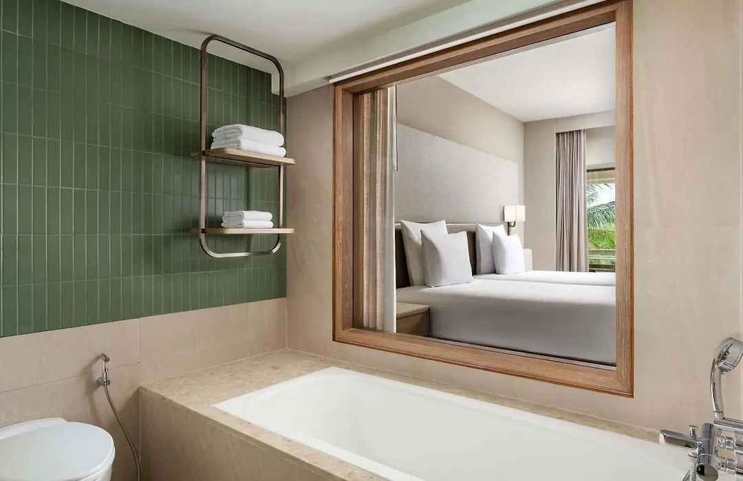 Pullman Phuket Karon Beach Resort-1