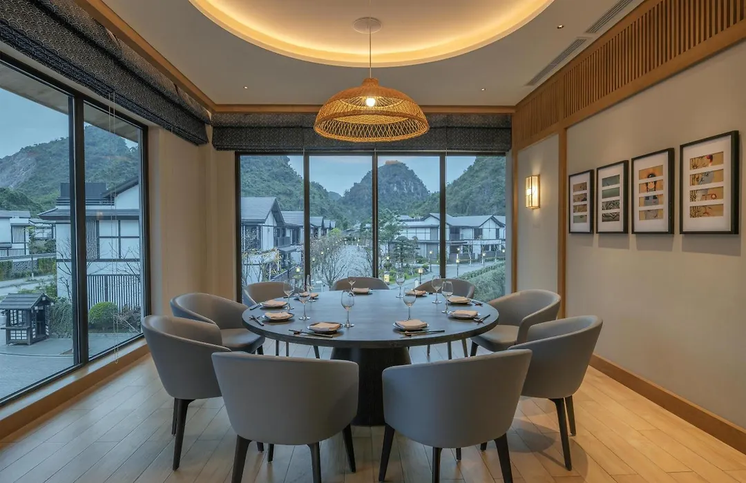 Hilton Quang Hanh Onsen Resort-1