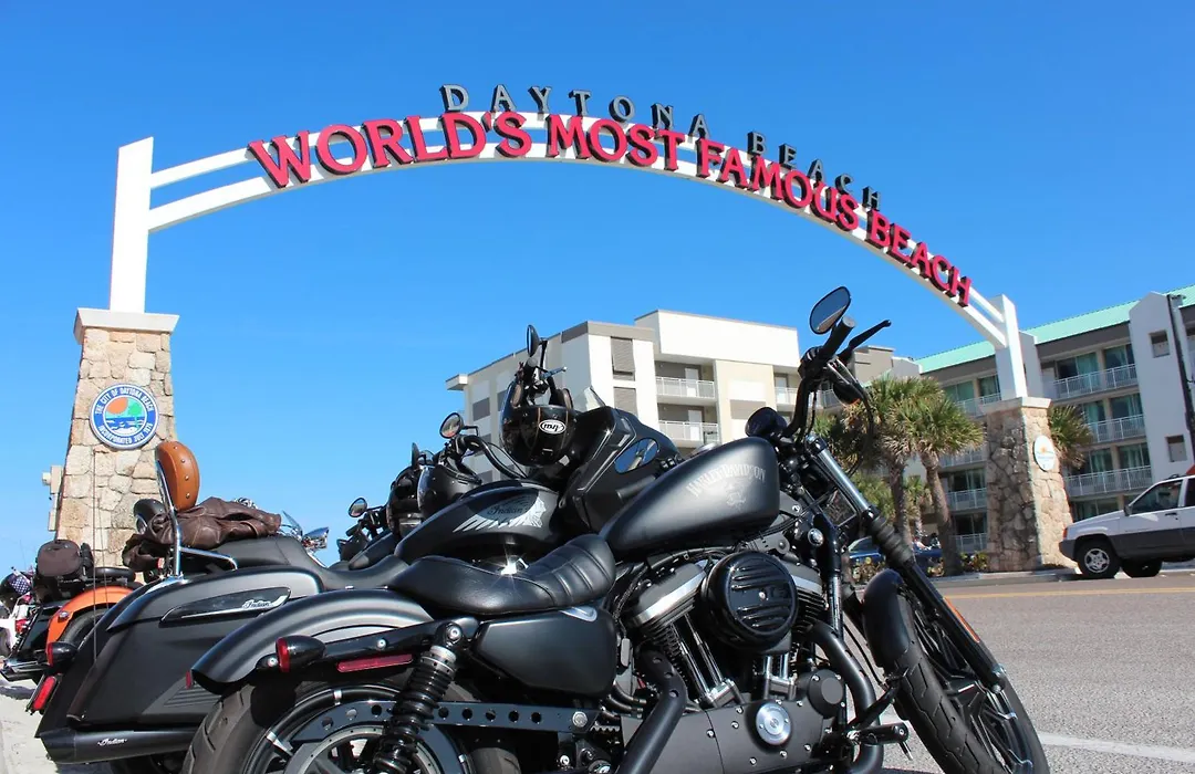 Holiday Inn Express & Suites Oceanfront Daytona Beach Shores By Ihg-1