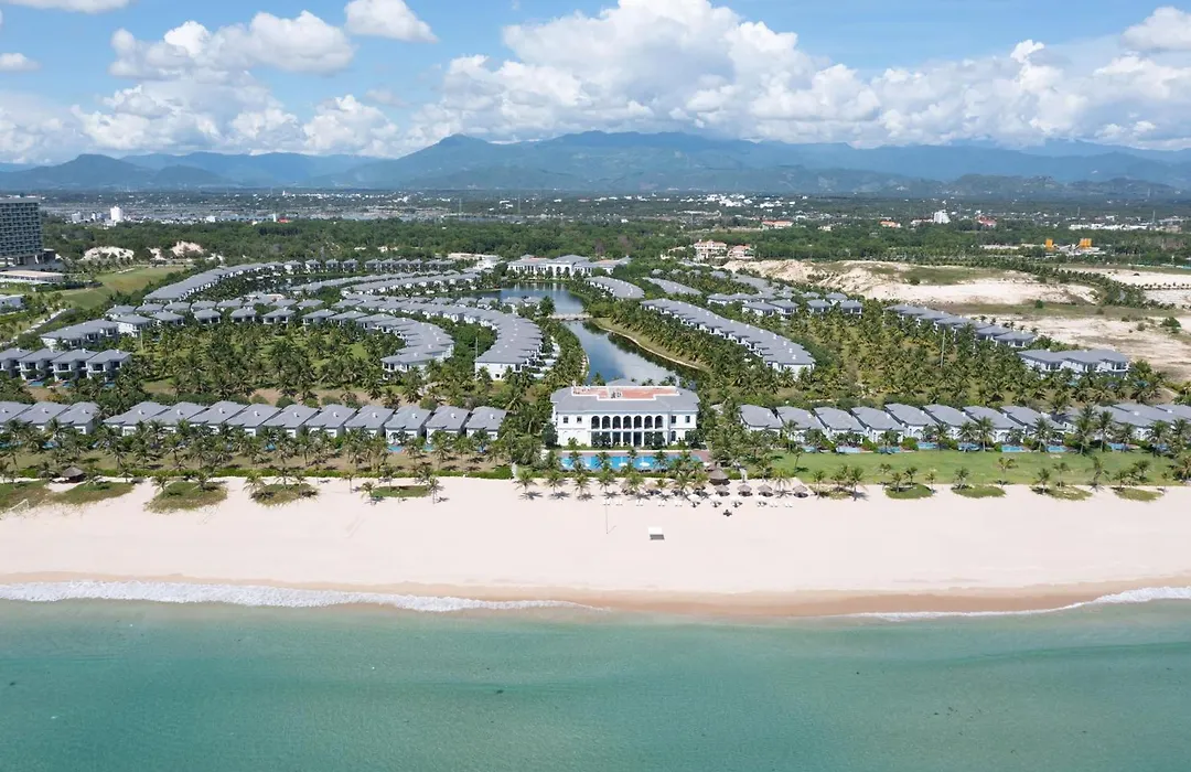 Meliá Vinpearl Cam Ranh Beach Resort-1