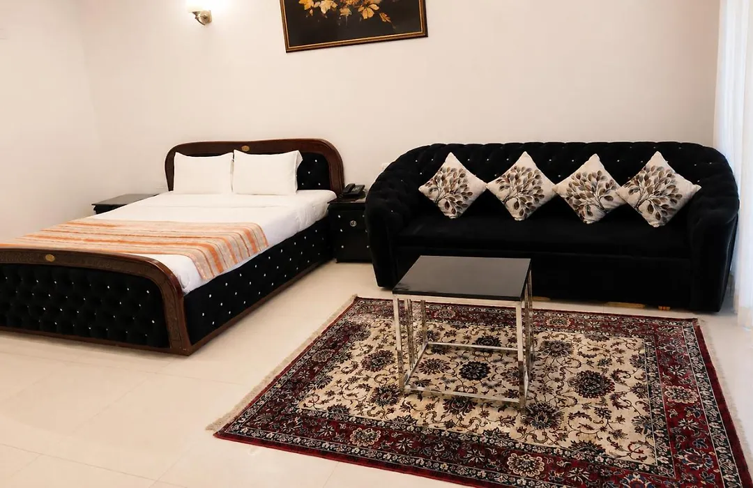 Anand Resort - A Luxury Private Pool Resort In Nashik-1