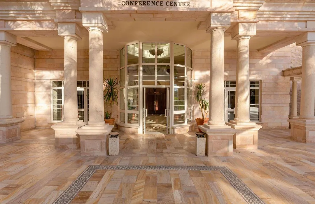 Moevenpick Resort & Residences Aqaba-1