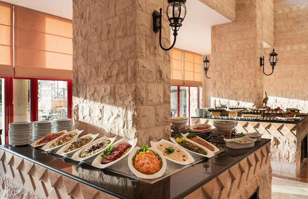 Grand Mercure Petra-1