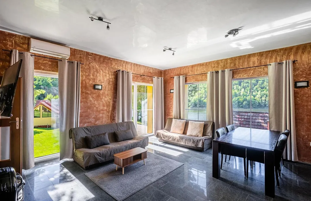 Zloty Potok Resort Oferta 2026 Domki Nad Jeziorem Zlotnickim Prywatna Plaza Camping Pokoje Tuz Przy Lesie Oraz Restauracja-1