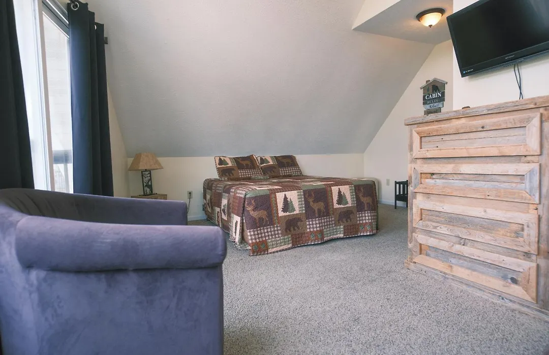 Alpine Lodge Resort-1