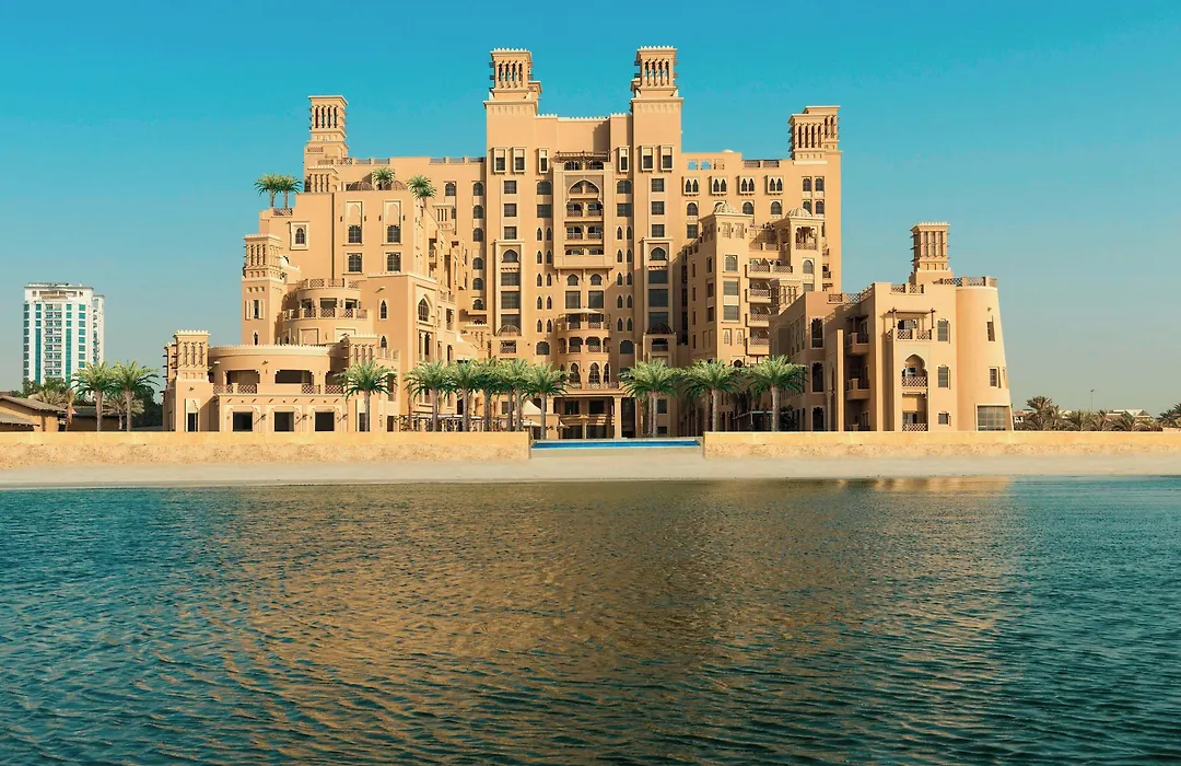 Sheraton Sharjah Beach Resort And Spa-1