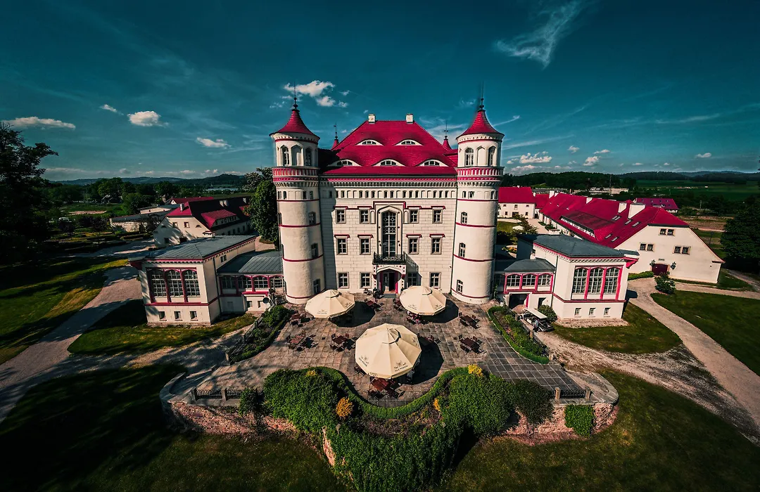 Palac Wojanow-1