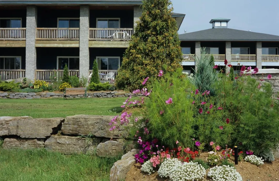 Highlands Four Season Resort-1