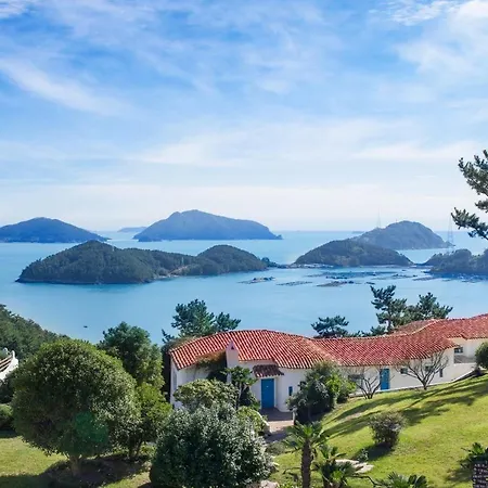 Club Es Tongyeong Resort-3