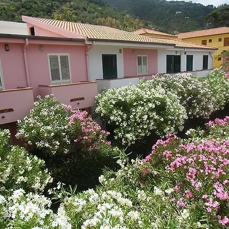 Villaggio Hotel Club Calanovellamare-2