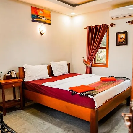Bamboo Bungalow-3