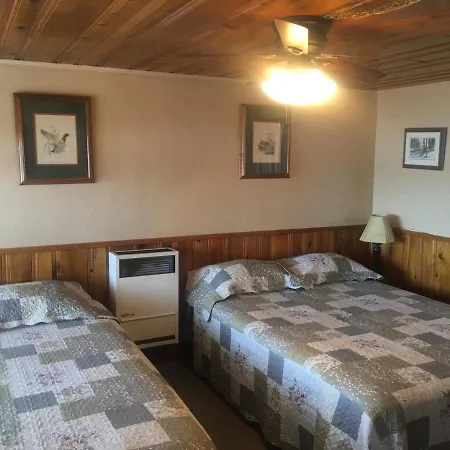 Rainbows End Fishing Resort-3