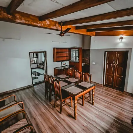 Pearl Beach Bungalow-2