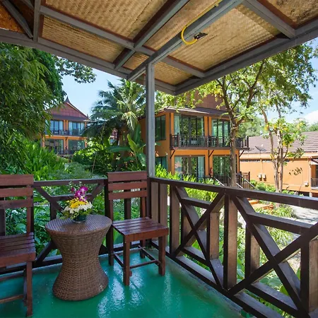 Phi Phi Long Beach Resort & Villa-3