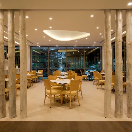 Caravia Beach Hotel-3