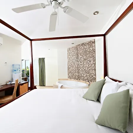 Sandos Caracol Nature Resort&Water Park All Inclusive-3