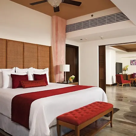 Secrets Vallarta Bay Resort & Spa - Adults Only-3