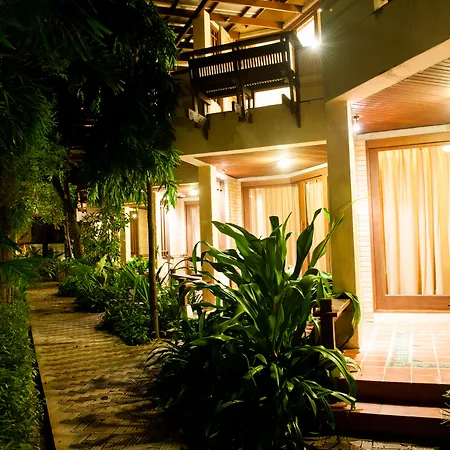 Montien House-3