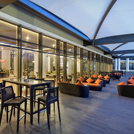 The Sense De Luxe Hotel-3