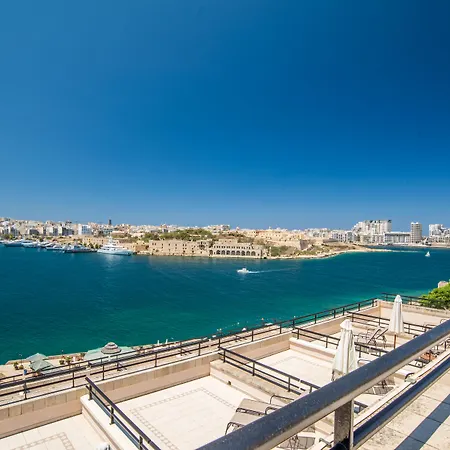 Grand Hotel Excelsior-3