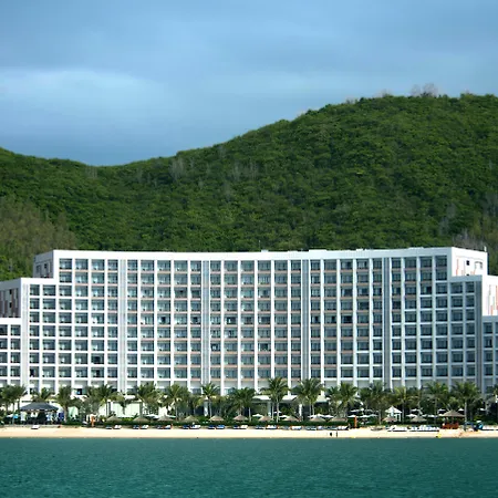 Vinpearl Resort & Spa Nha Trang Bay-2