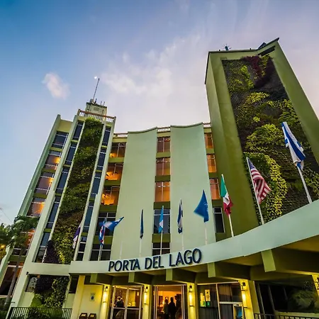 Porta Hotel Del Lago-2