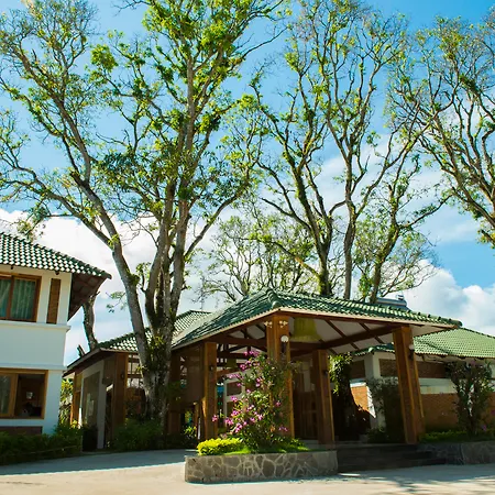 Famiana Green Villa - Complimentary Airport Shuttle-3
