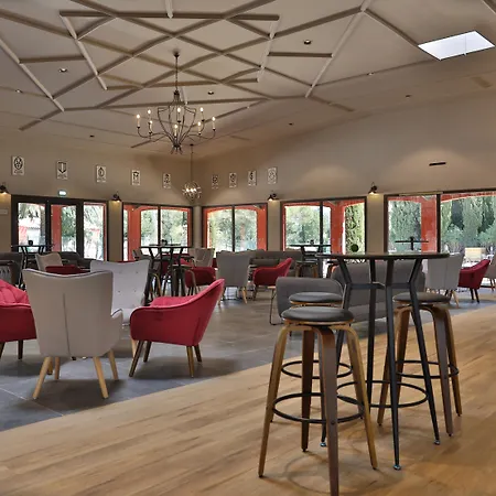 SOWELL RESIDENCES Les Mazets-3