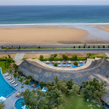 Stelia Beach Resort-2