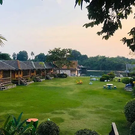 Bamboo House Resort-2