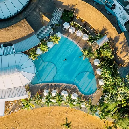 Lux* Grand Gaube Resort & Villas-3