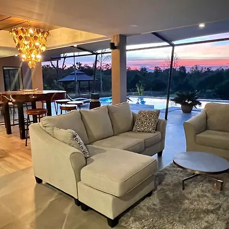 I Love Phants Lodge-2