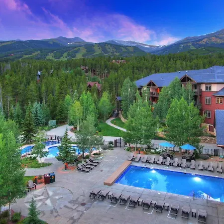 Grand Timber Lodge-2