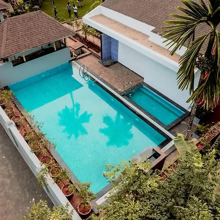 Coco Palms Resort, Diveagar-3