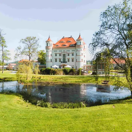 Palac Wojanow-3