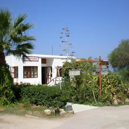 Riviera Beach Bungalows-3
