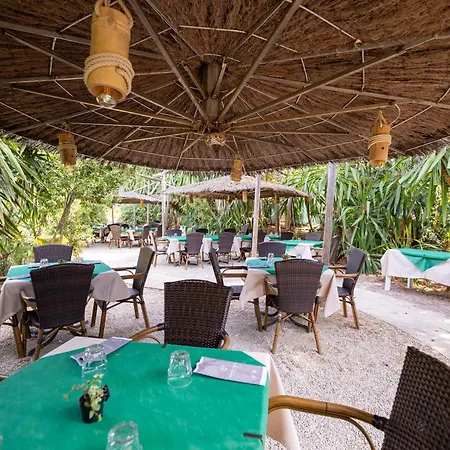 Camping Village Rosselba Le Palme-3