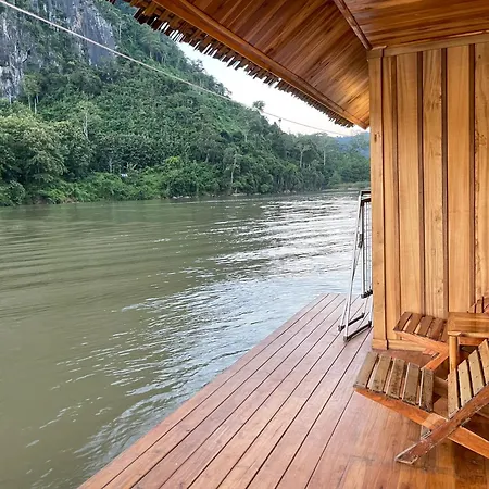 Nongkhiaw The Float House-2