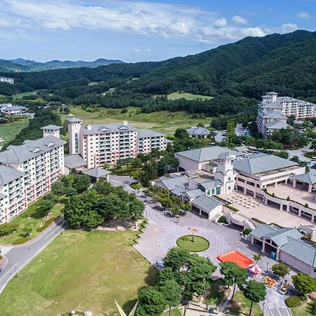 Oak Valley Resort Valley Village-3