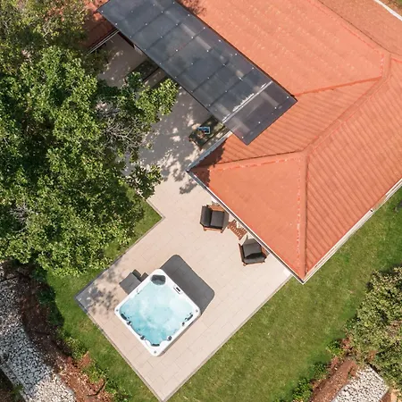 Luxury Glamping Beach Villas Porto Bus-2