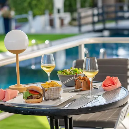 The Rockley By Ocean Hotels - Breakfast Included-3