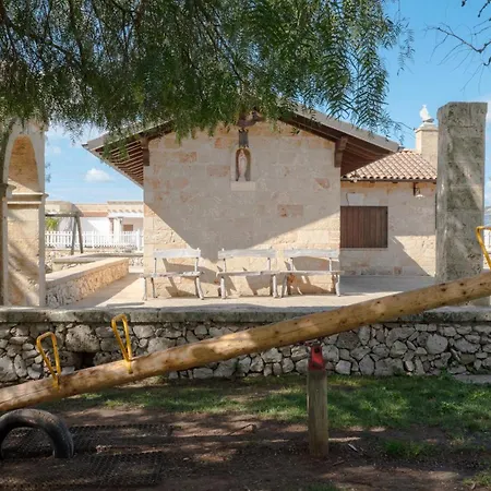 Borgo Specchia Natural Resort-3