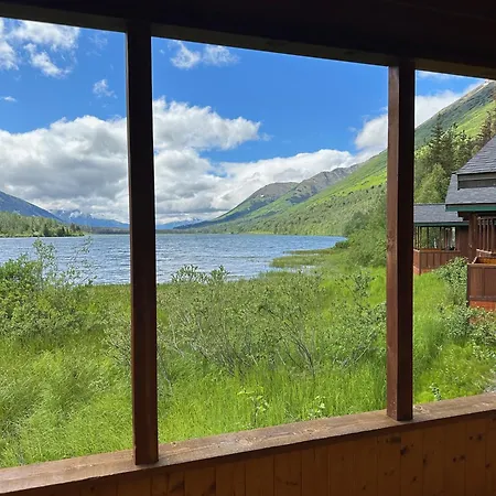 Summit Lake Lodge-2