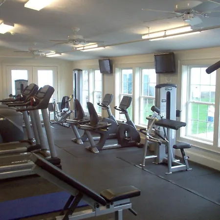 Eastern Slope Inn Resort-3
